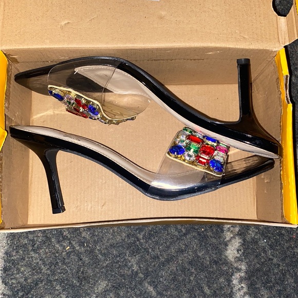 women size 11 patent black slippers - Picture 1 of 4